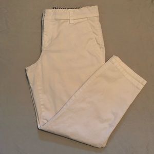 Women’s White Capris